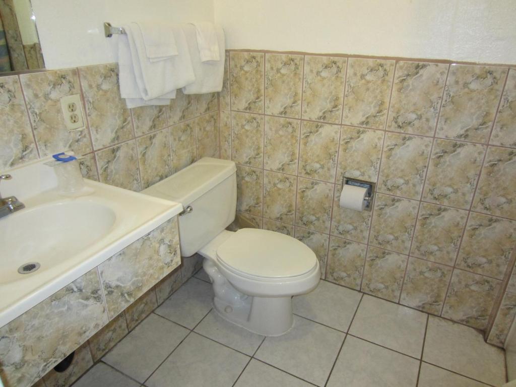 Travel Eagle Inn Motel Long Beach Extérieur photo