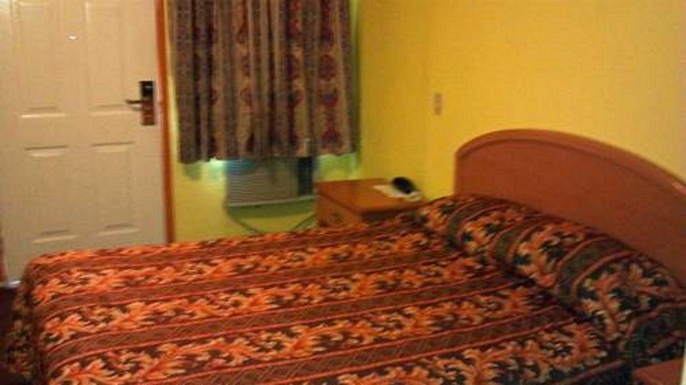 Travel Eagle Inn Motel Long Beach Extérieur photo